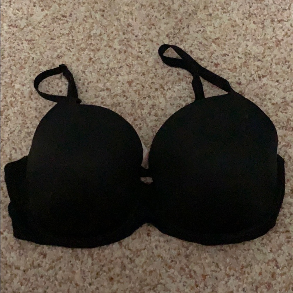 PINK Victoria’s Secret bra